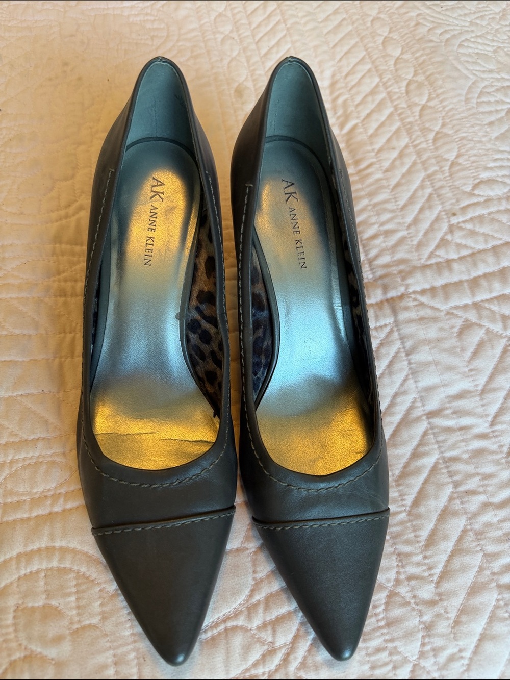 Anne Klein gray Pointed Toe Pumps with Leopard Inset